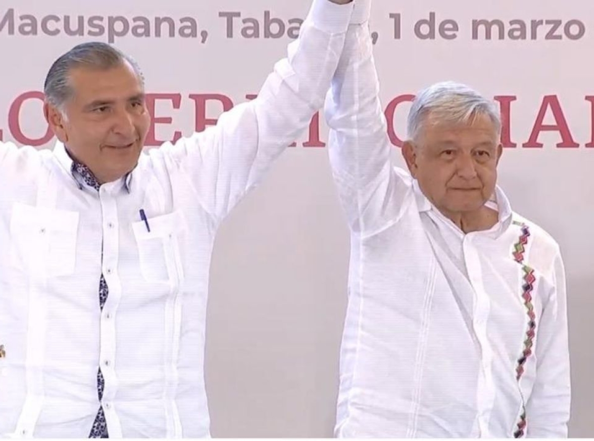 Narcochairos Palidecen